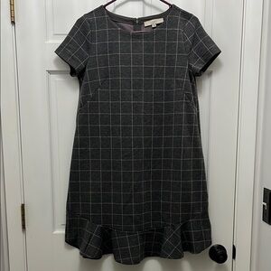 LOFT Short Sleeve Window Pane Design Ruffled Bottom Hem Sheath Dress - Size 6